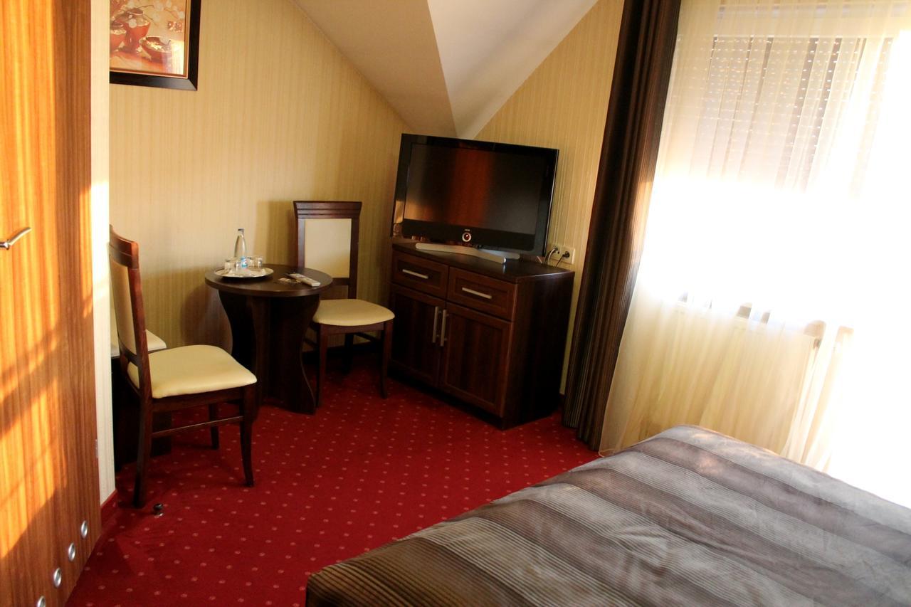 Hotel Linder Malnia Zimmer foto